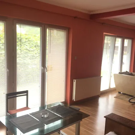 Guest house Red Apartman