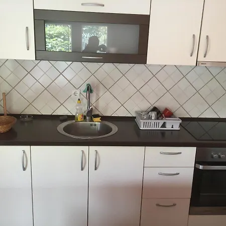 Red Apartman Guest house Tuzla